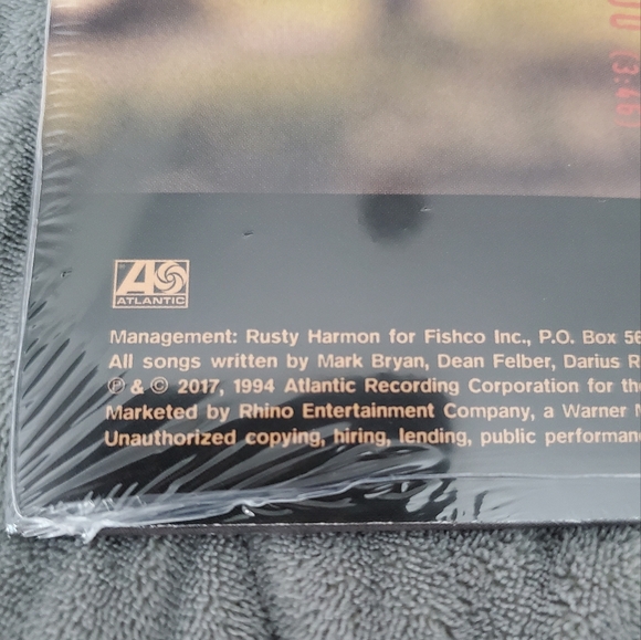 Hootie & the Blowfish Cracked Rear View Vinyl Record Darius Rucker 90s 1994 - Picture 5 of 5